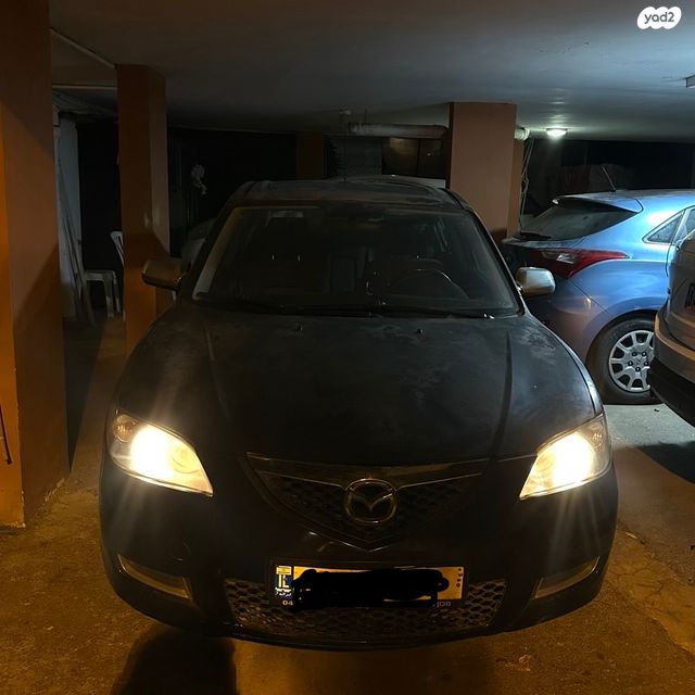 מודעת רכב מאזדה 3