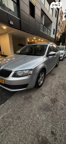 סקודה אוקטביה 