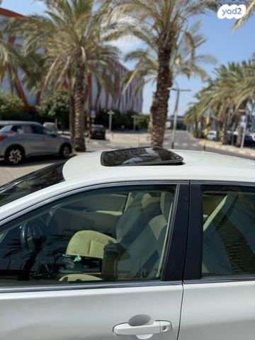 טויוטה קאמרי