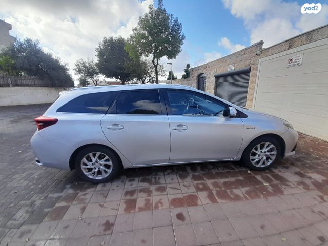 טויוטה אוריס