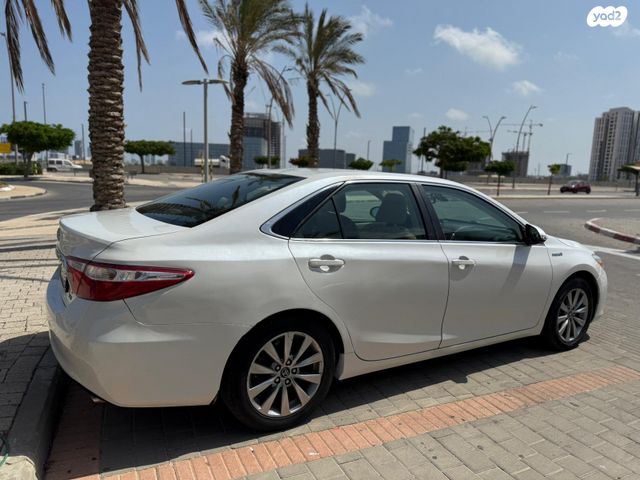 מודעת רכב טויוטה קאמרי