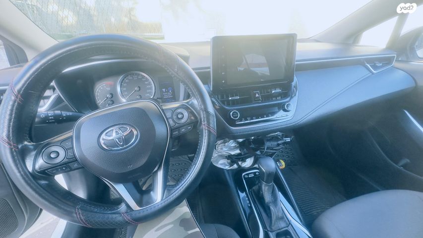 טויוטה קורולה