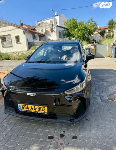 מודעת רכב ג׳ילי Geometry C