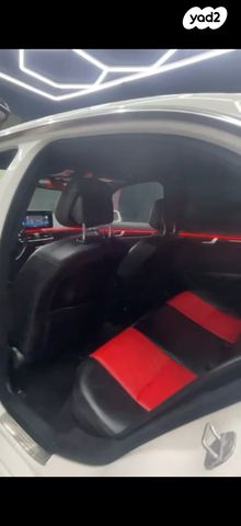 מרצדס-בנץ C-class