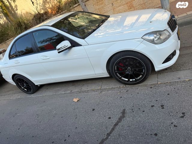 מרצדס-בנץ C-class
