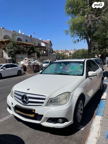 מודעת רכב מרצדס-בנץ C-class