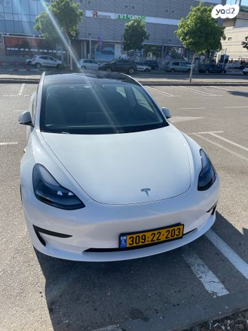 טסלה מודל 3