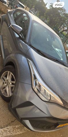 טויוטה C-HR