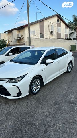 טויוטה קורולה