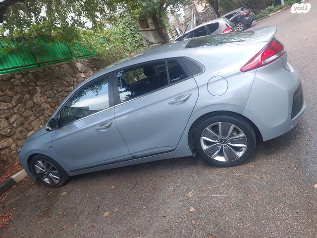 יונדאי איוניק