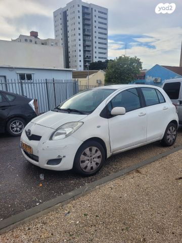 מודעת רכב טויוטה יאריס