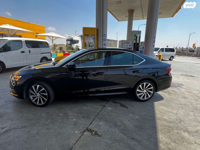 סקודה אוקטביה 