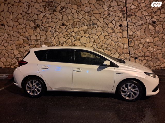 טויוטה אוריס