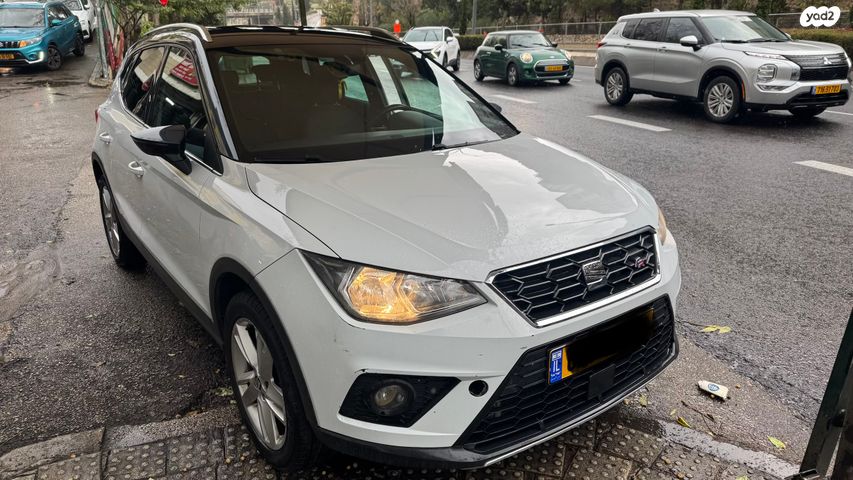 מודעת רכב סיאט ארונה