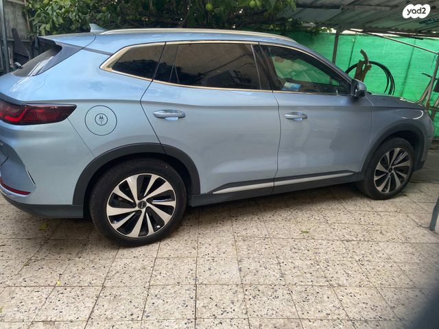 בי.ווי.די סיל U