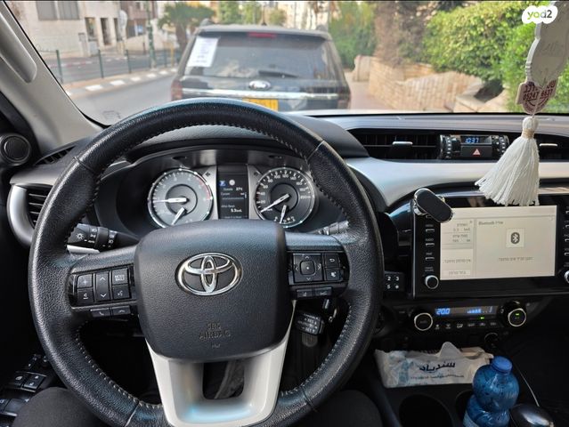 טויוטה היילקס