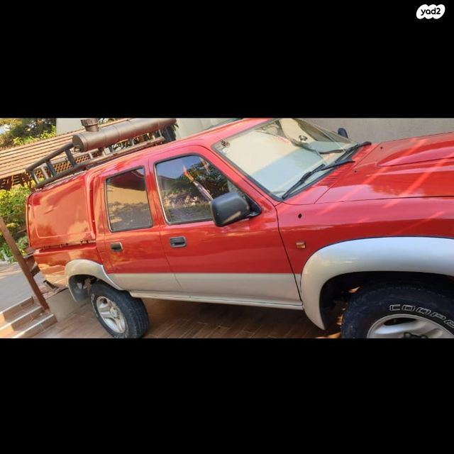 מודעת רכב טויוטה היילקס