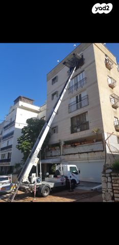 ניסאן קבסטאר