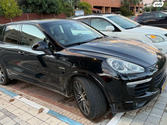 מודעת רכב פורשה קאיין