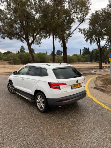 סקודה קארוק