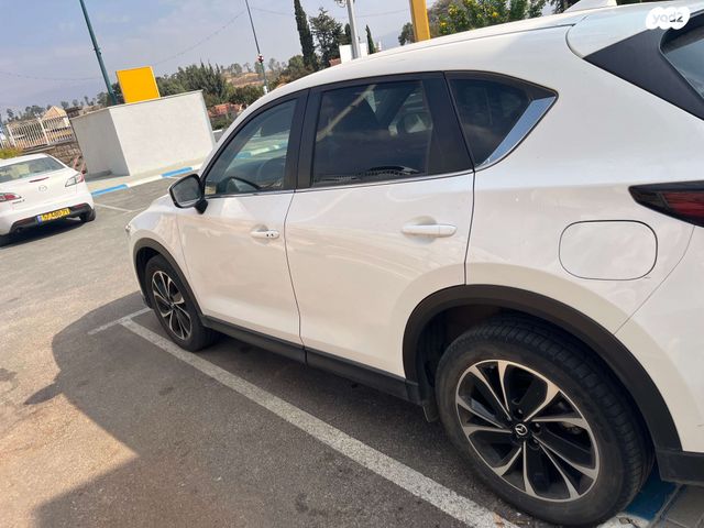 מודעת רכב מאזדה CX-5