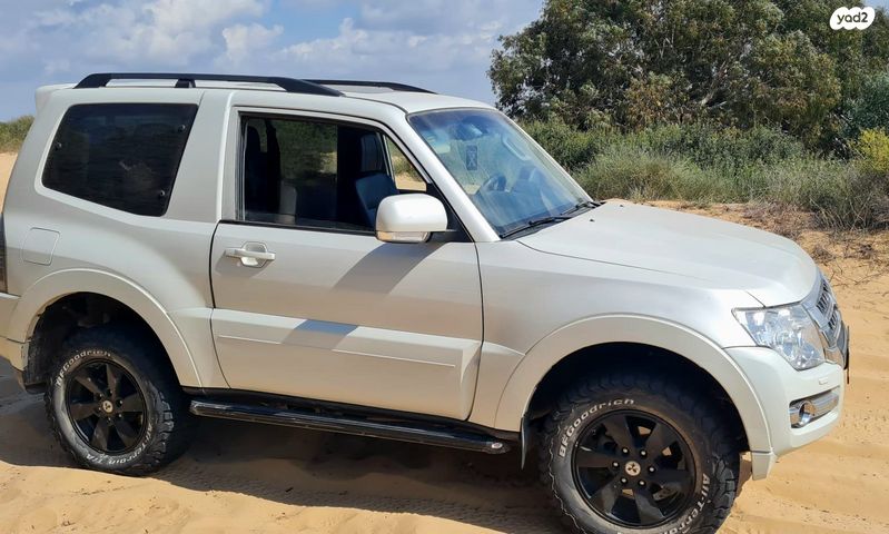 מודעת רכב מיצובישי פג'רו