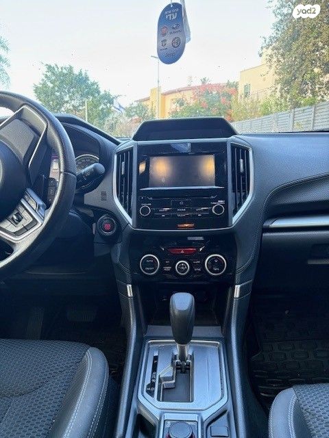 מודעת רכב סובארו פורסטר