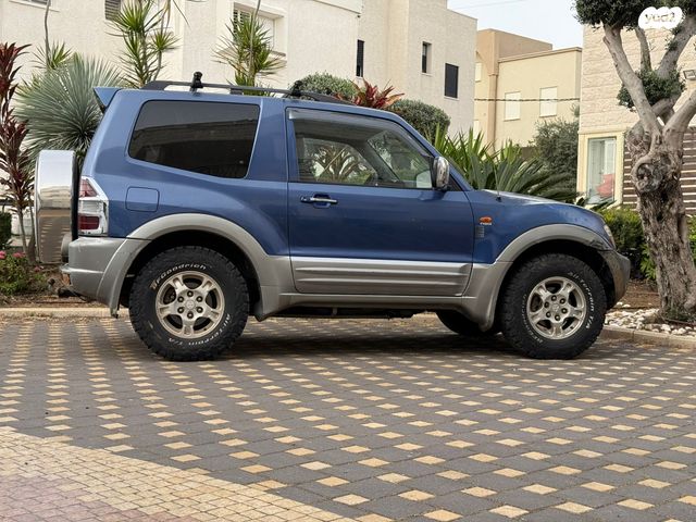 מיצובישי פג'רו