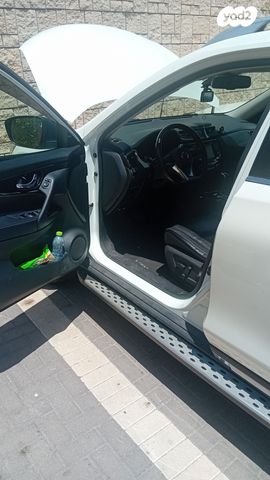 ניסאן אקס טרייל