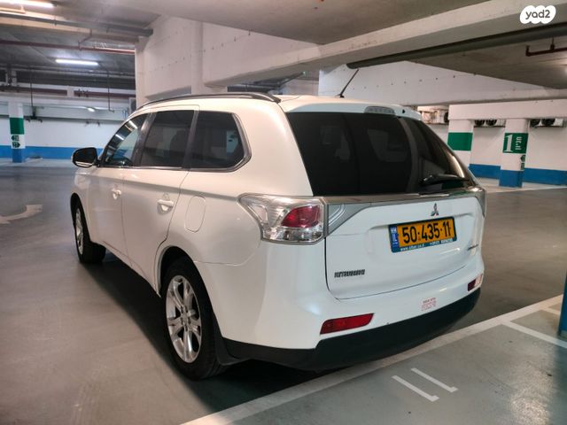 מודעת רכב מיצובישי אאוטלנדר