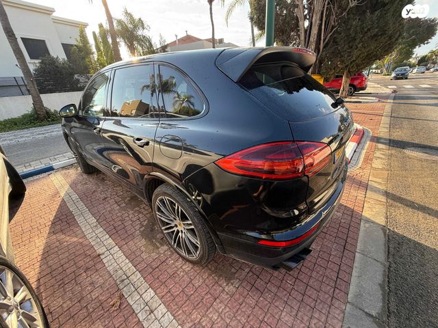 פורשה קאיין