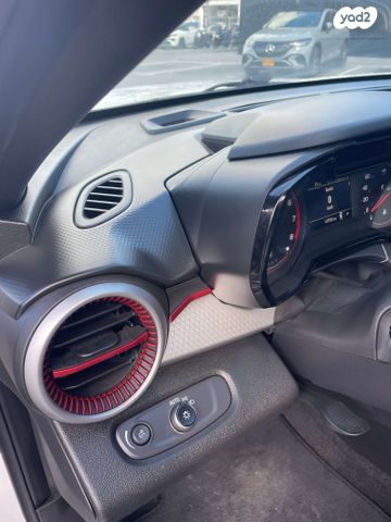 שברולט טראקס