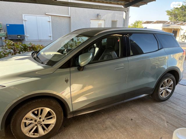 מודעת רכב איוויס U5