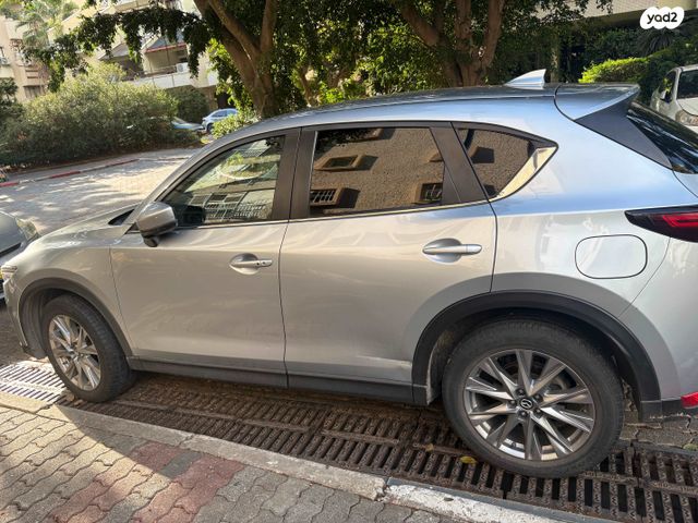 מודעת רכב מאזדה CX-5