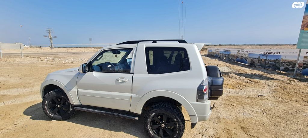 מיצובישי פג'רו