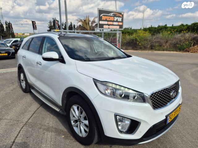 מודעת רכב קיה סורנטו