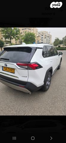 טויוטה RAV4