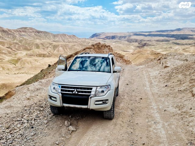 מיצובישי פג'רו