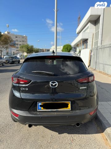 מודעת רכב מאזדה CX-3