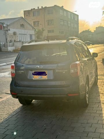 סובארו פורסטר