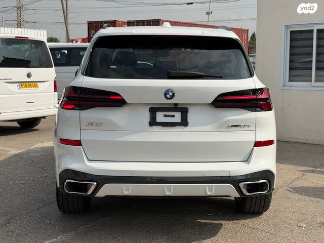 ב מ וו X5