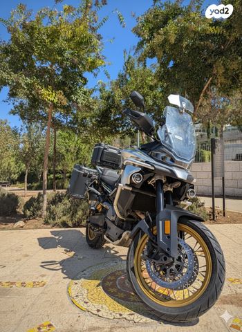 מודעת רכב CF MOTO 800MT