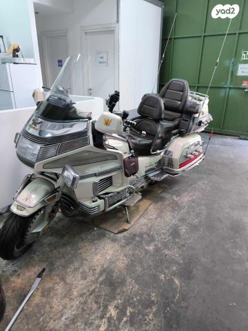 הונדה GL1500 גולד-ווינג
