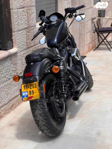 הרלי דיווידסון איירון 883