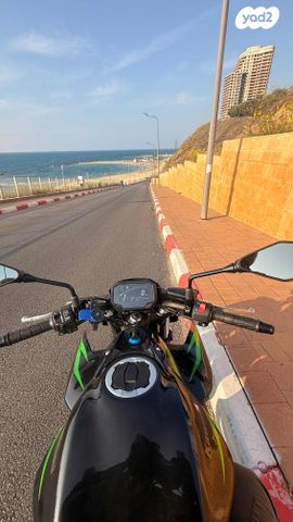 קאוואסאקי Z650