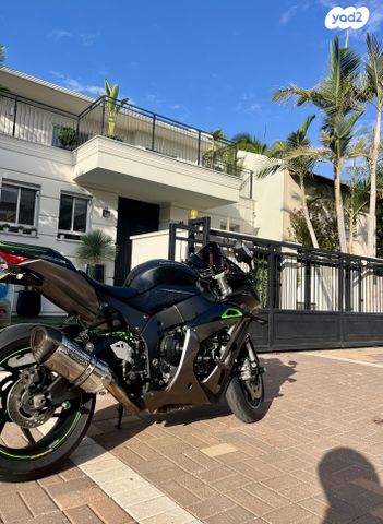 קאוואסאקי נינג'ה ZX 10R