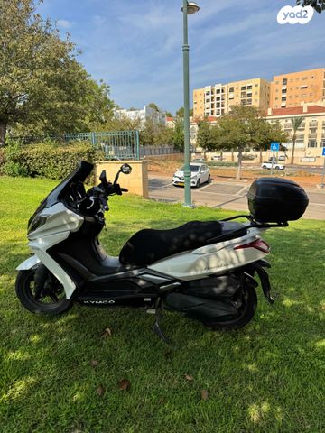 מודעת רכב קימקו דאון-טאון 250