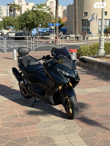 ימאהה Tmax 560 Tech