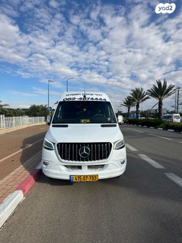 מיניבוסים ורכבי הסעות