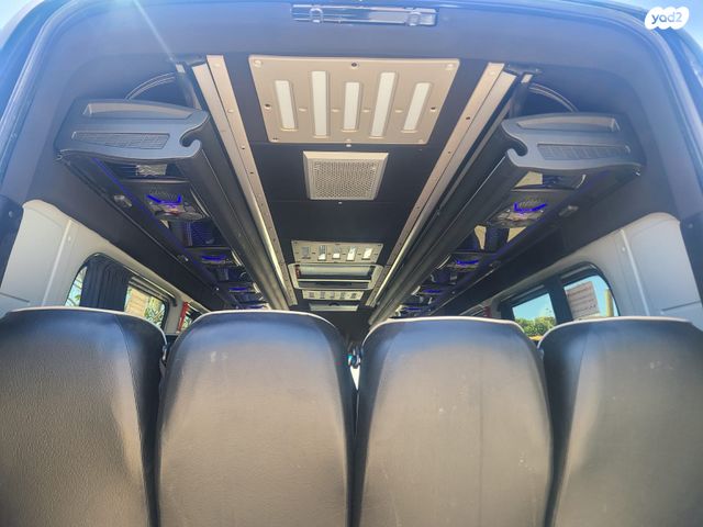 מודעת רכב מיניבוסים ורכבי הסעות